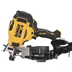 DEWALT 20V XR Roofing Nailer